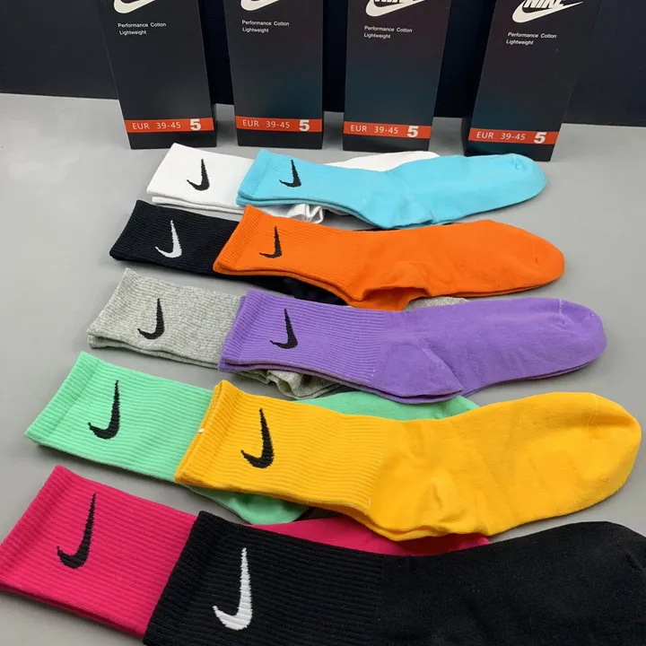 スーパーコピー ナイキ 靴下