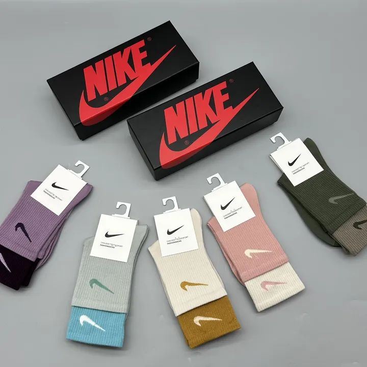 スーパーコピー ナイキ 靴下