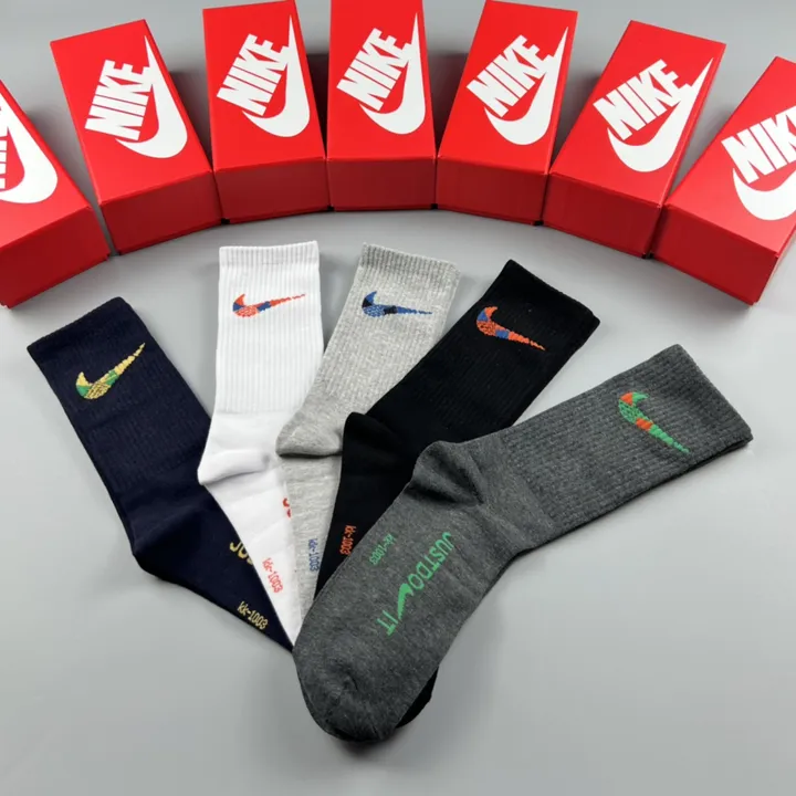 スーパーコピー ナイキ 靴下