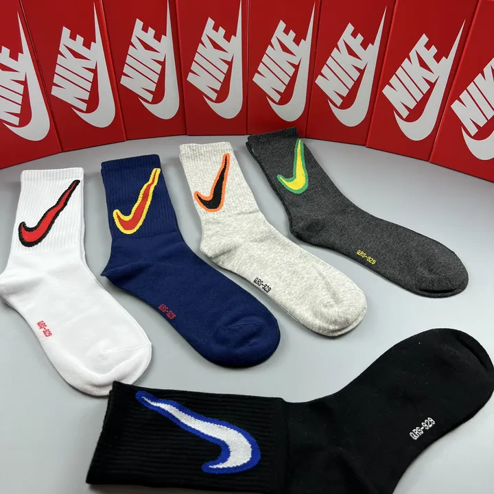 スーパーコピー ナイキ 靴下