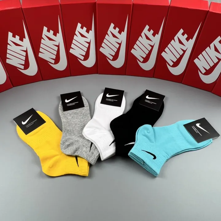 スーパーコピー ナイキ 靴下