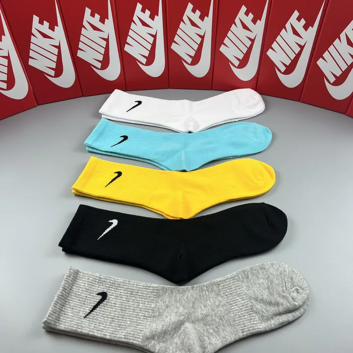 スーパーコピー ナイキ 靴下