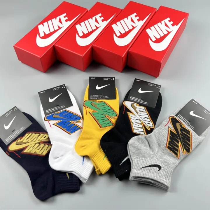 スーパーコピー ナイキ 靴下