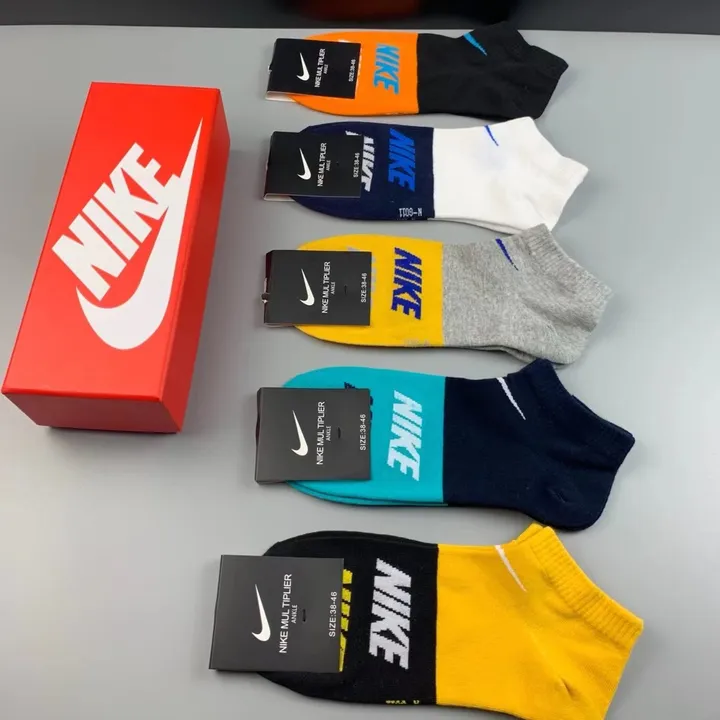 スーパーコピー ナイキ 靴下