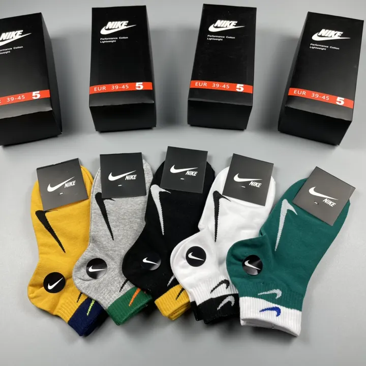 スーパーコピー ナイキ 靴下