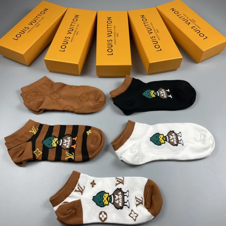 スーパーコピー ルイヴィトン 靴下