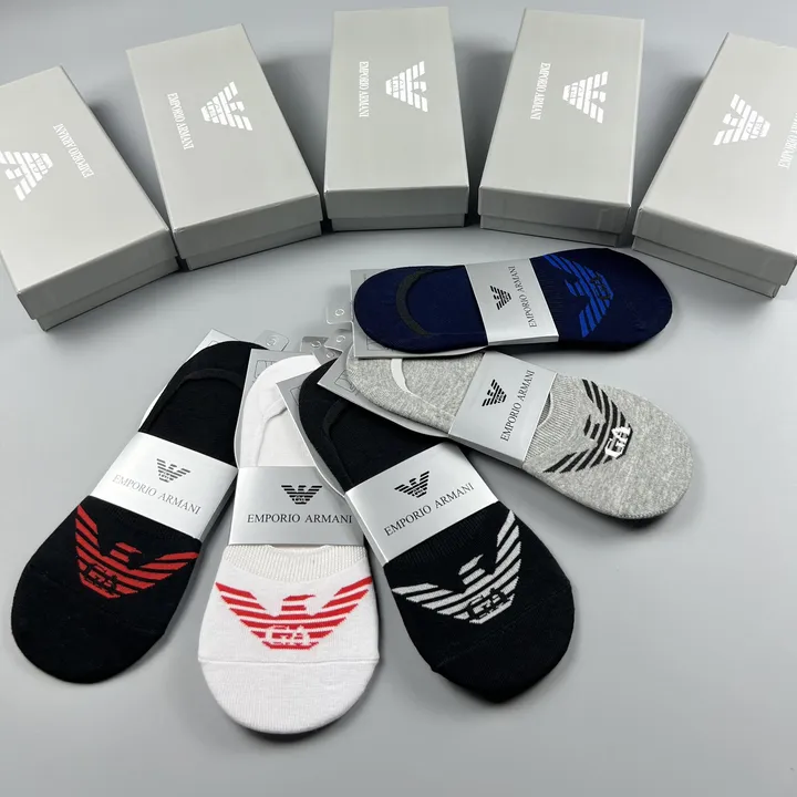 スーパーコピー アルマーニ 靴下
