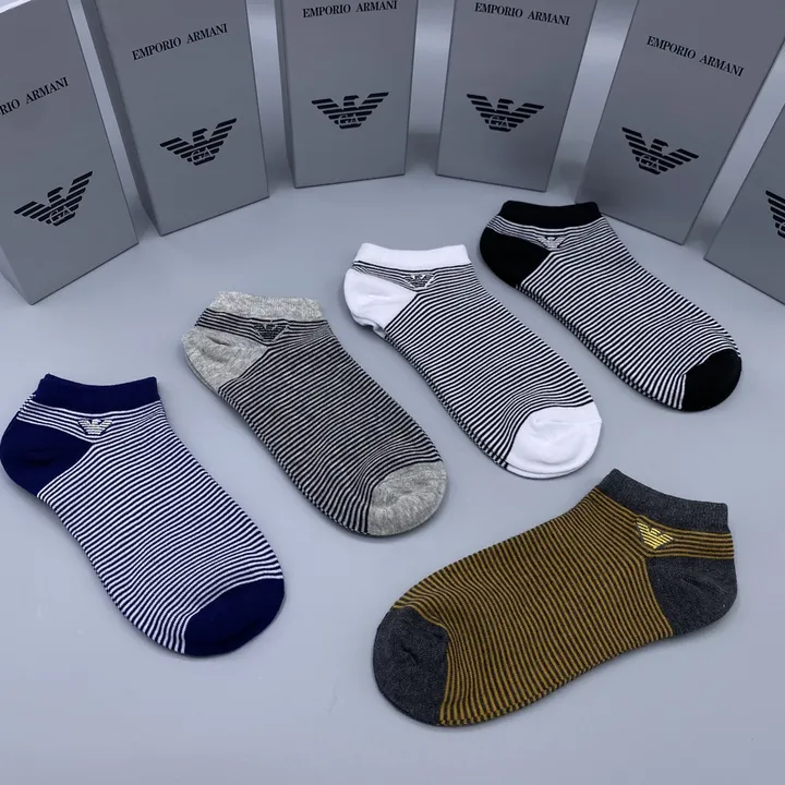 スーパーコピー アルマーニ 靴下