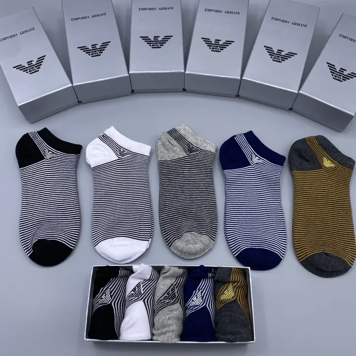 スーパーコピー アルマーニ 靴下
