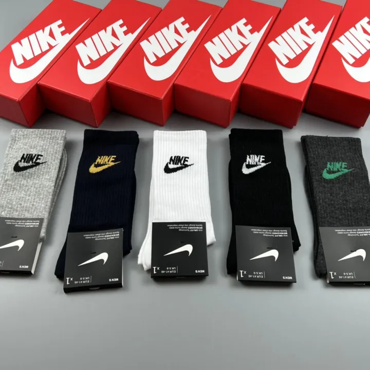 スーパーコピー ナイキ 靴下