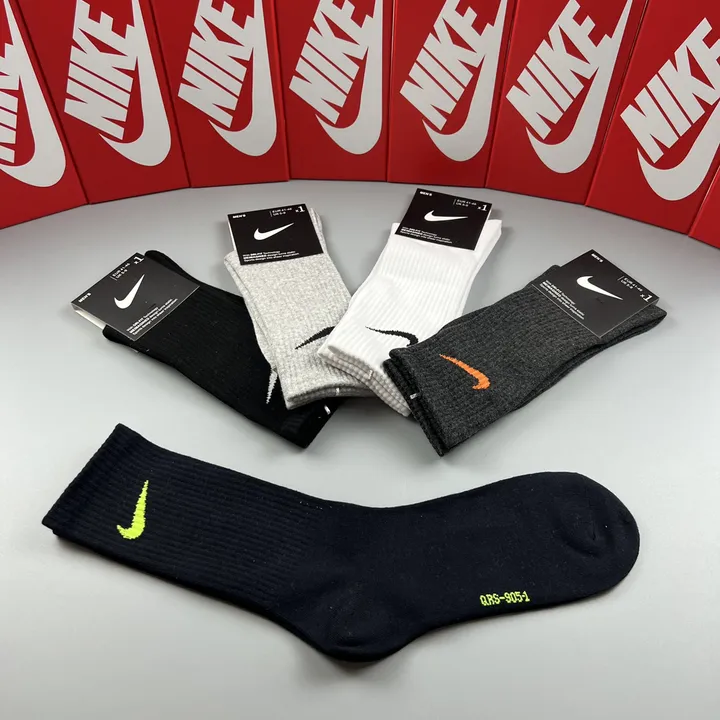 スーパーコピー ナイキ 靴下