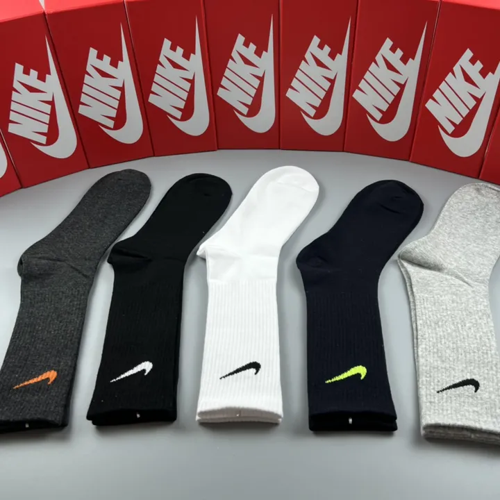 スーパーコピー ナイキ 靴下