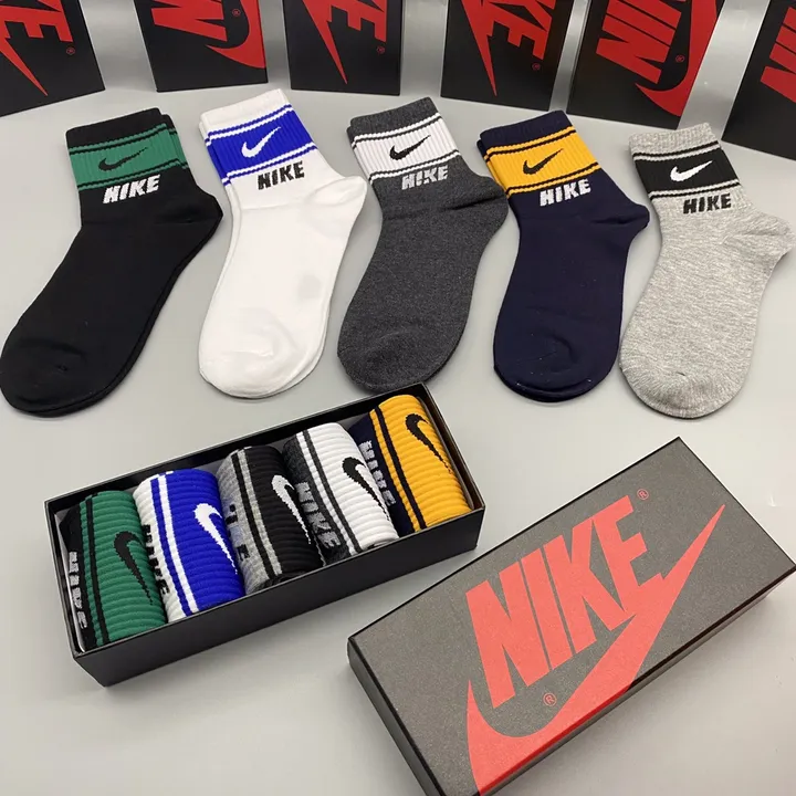 スーパーコピー ナイキ 靴下