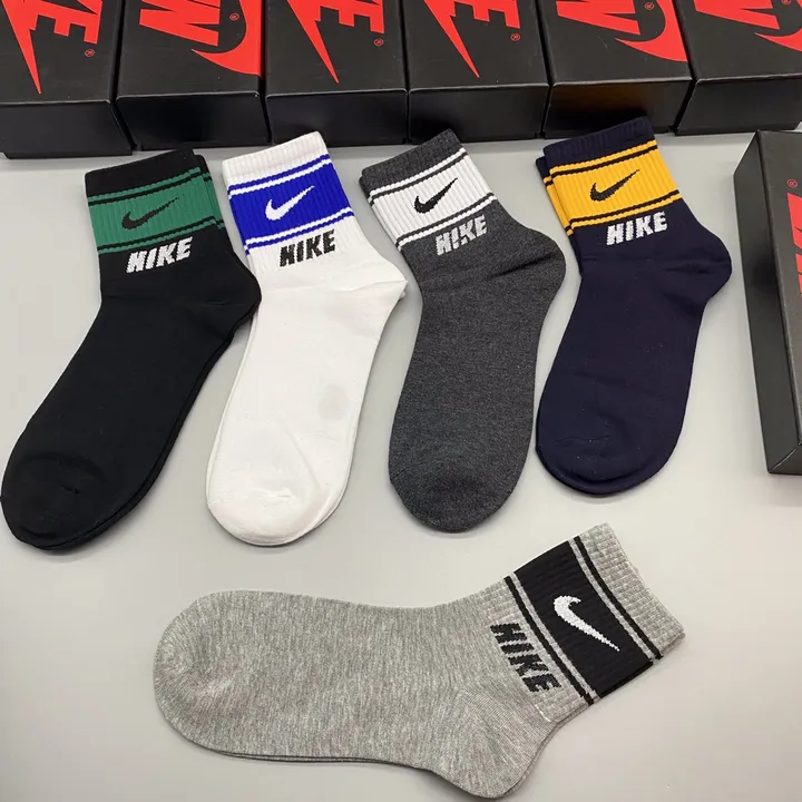 スーパーコピー ナイキ 靴下
