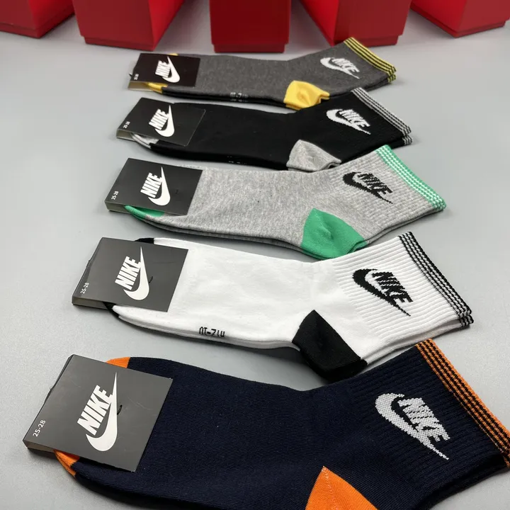 スーパーコピー ナイキ 靴下