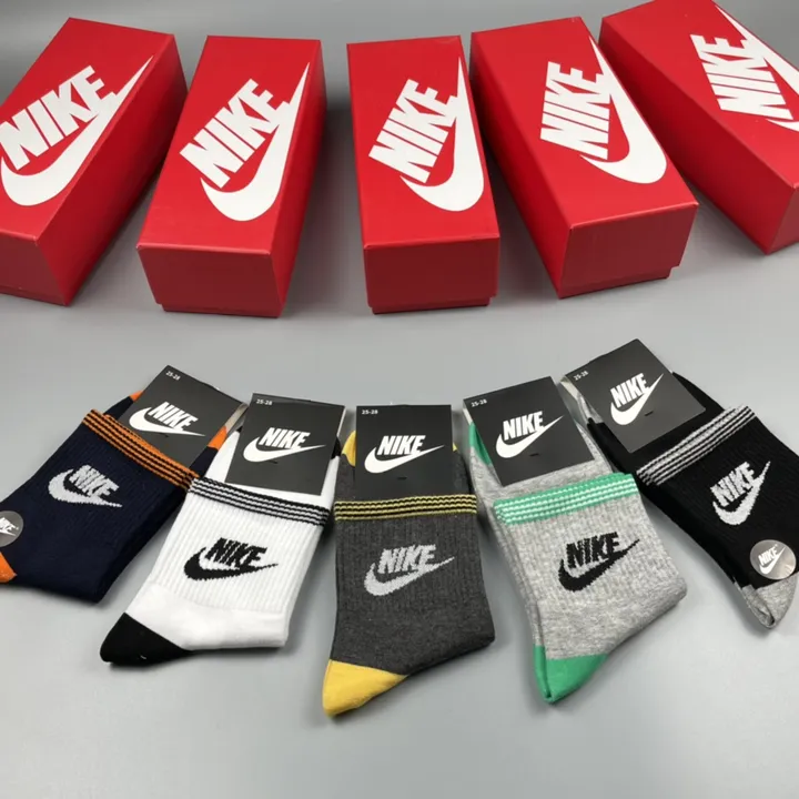 スーパーコピー ナイキ 靴下