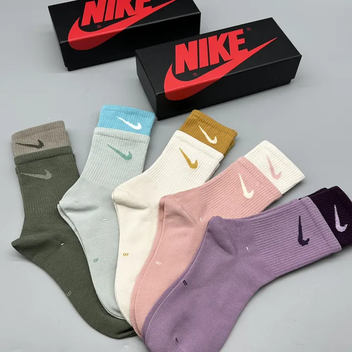 スーパーコピー ナイキ 靴下