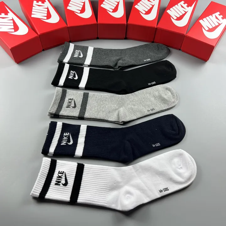 スーパーコピー ナイキ 靴下