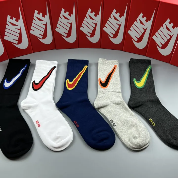 スーパーコピー ナイキ 靴下