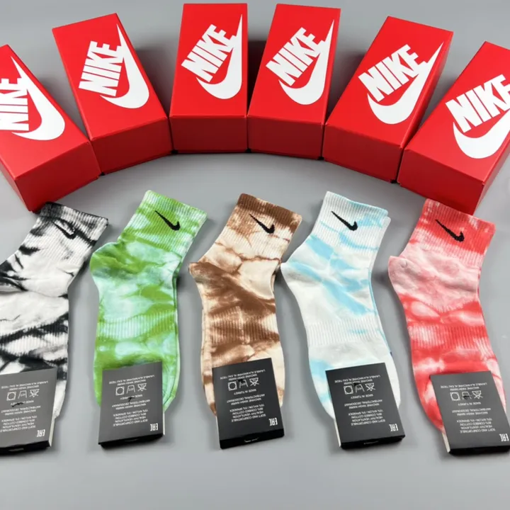 スーパーコピー ナイキ 靴下