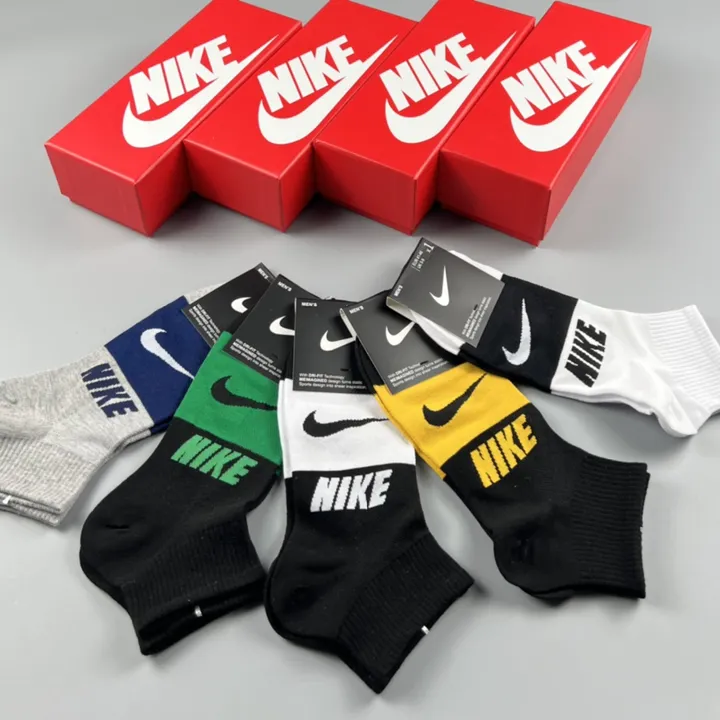 スーパーコピー ナイキ 靴下