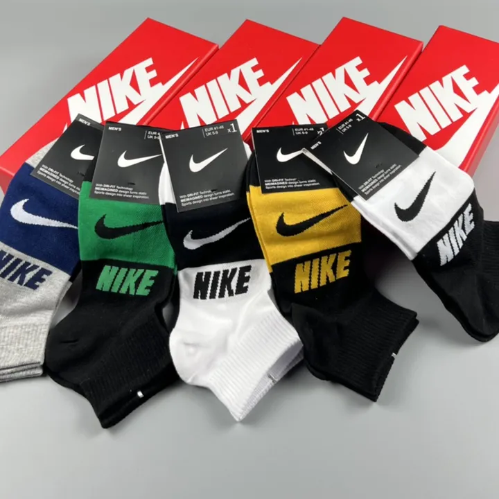 スーパーコピー ナイキ 靴下