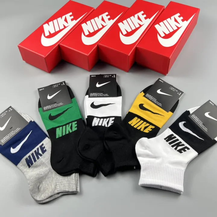 スーパーコピー ナイキ 靴下