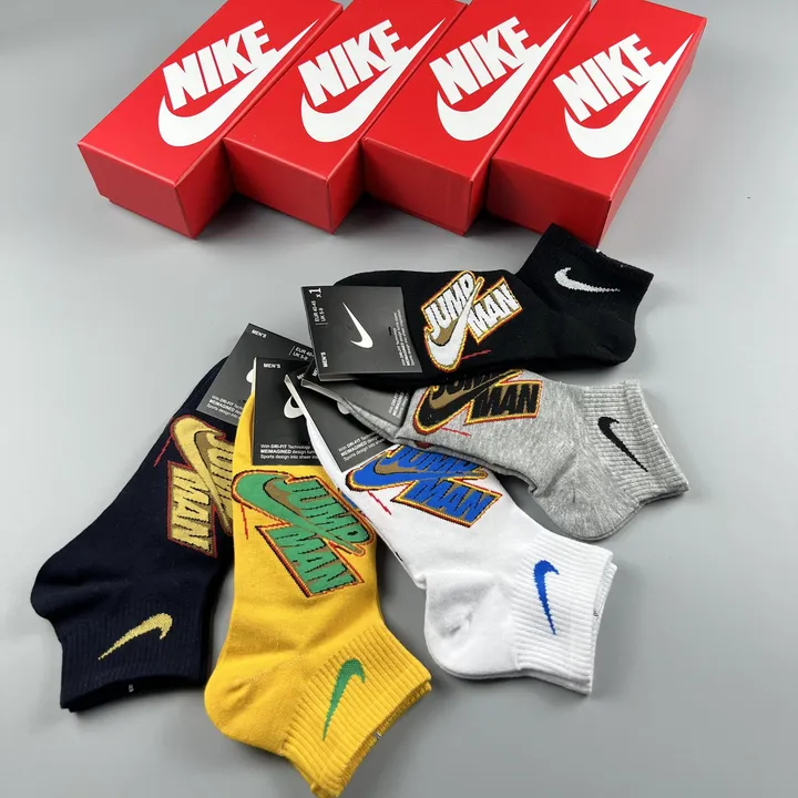 スーパーコピー ナイキ 靴下