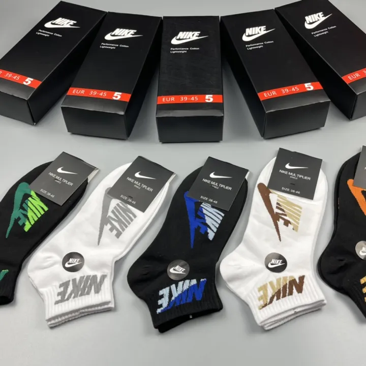 スーパーコピー ナイキ 靴下