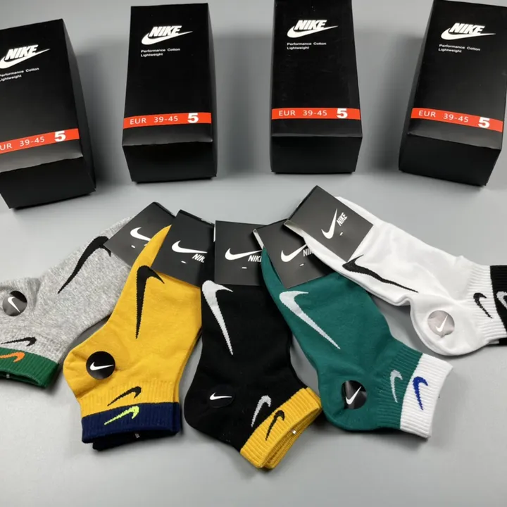 スーパーコピー ナイキ 靴下