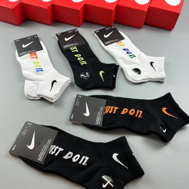 スーパーコピー ナイキ 靴下
