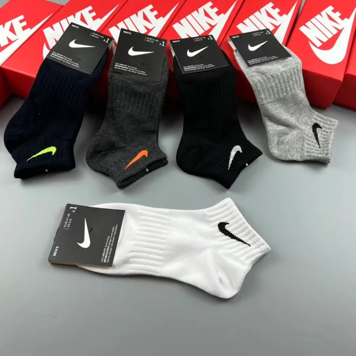 スーパーコピー ナイキ 靴下