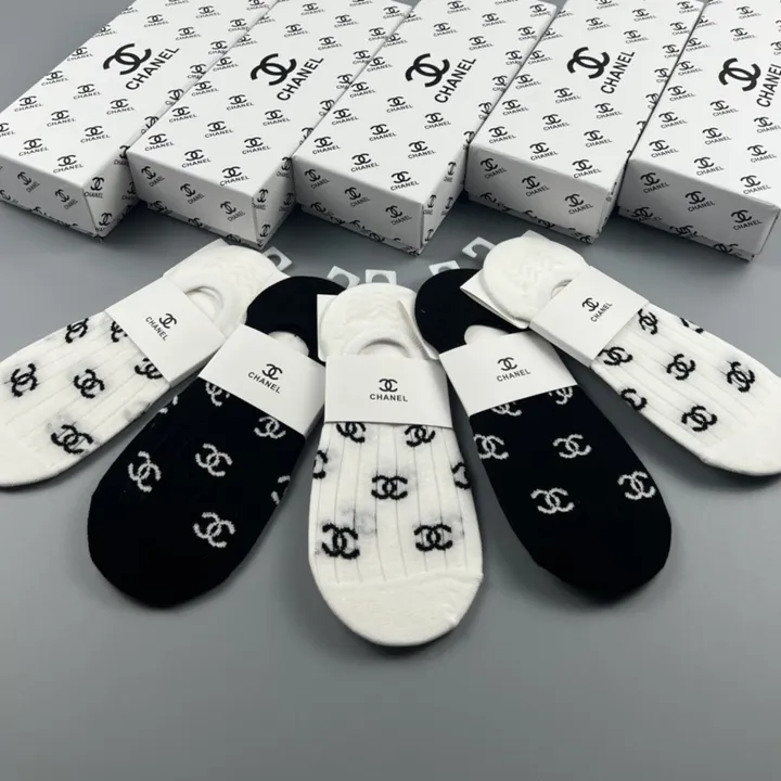 スーパーコピー シャネル 靴下