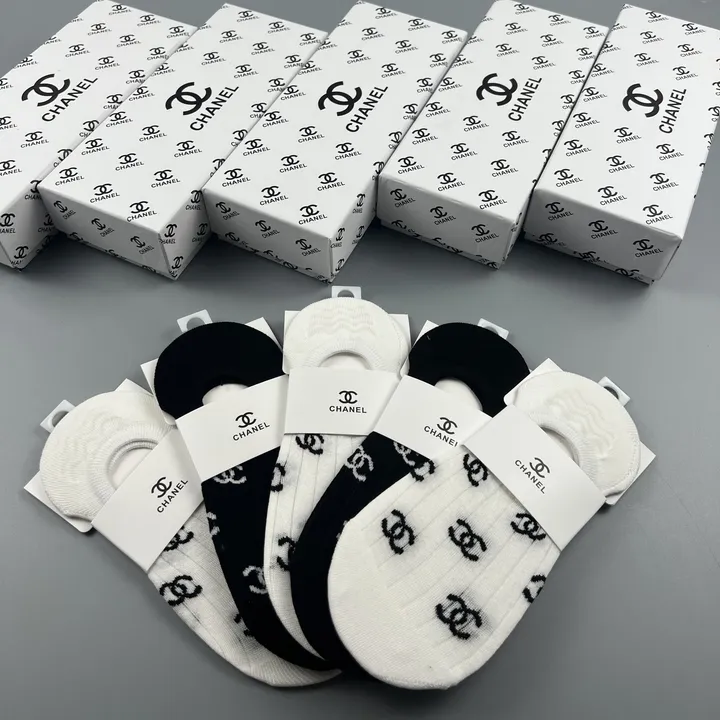 スーパーコピー シャネル 靴下