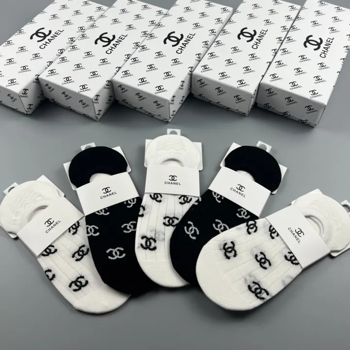 スーパーコピー シャネル 靴下