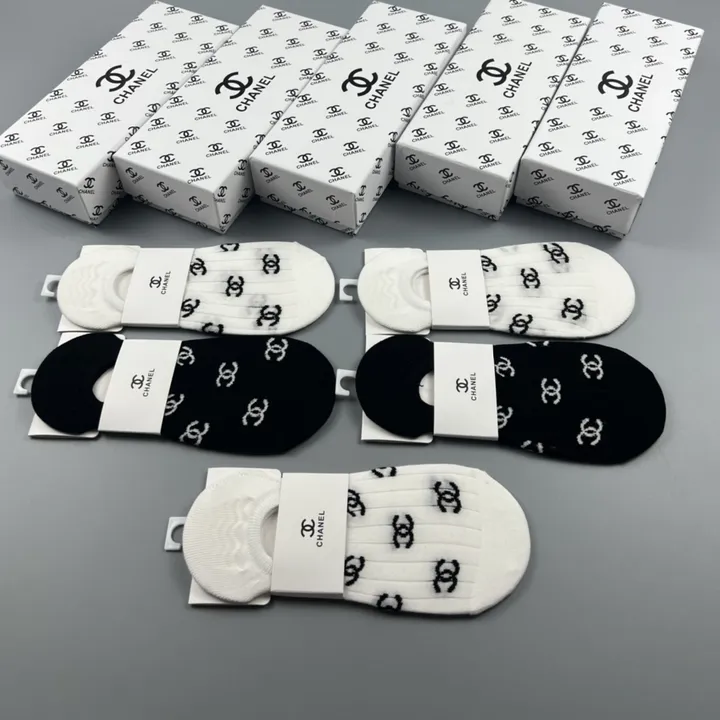 スーパーコピー シャネル 靴下