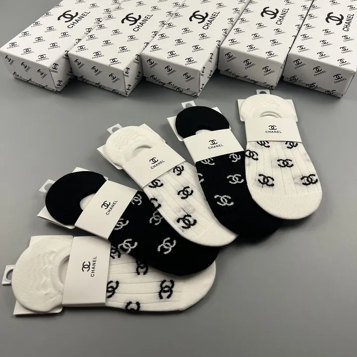 スーパーコピー シャネル 靴下