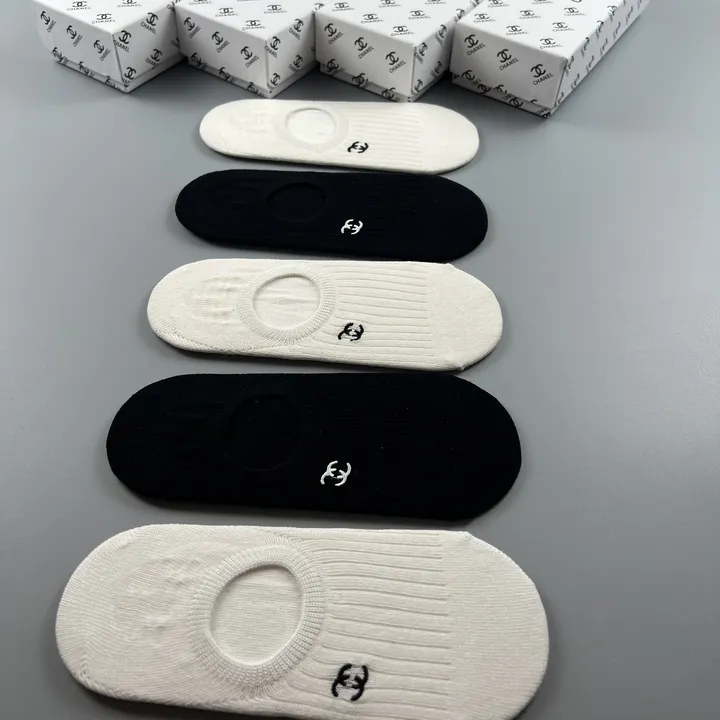 スーパーコピー シャネル 靴下