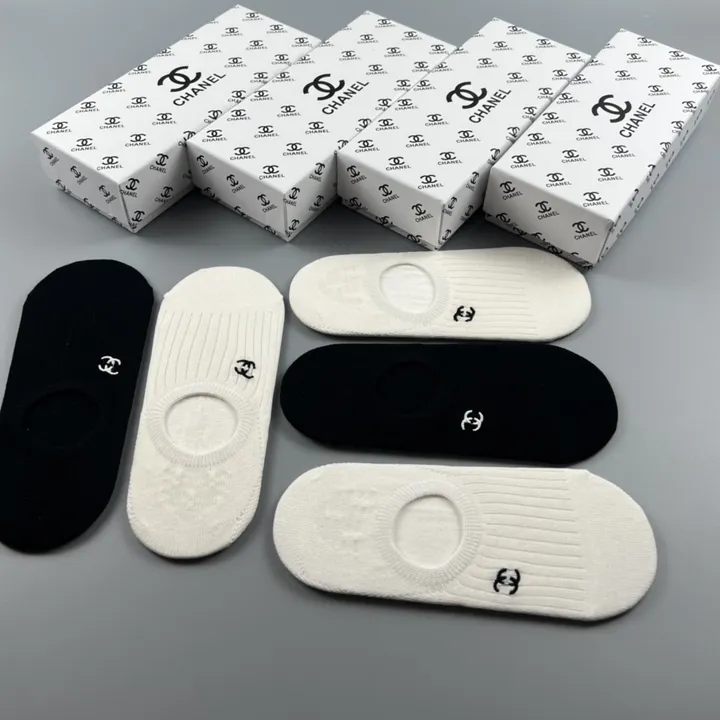 スーパーコピー シャネル 靴下