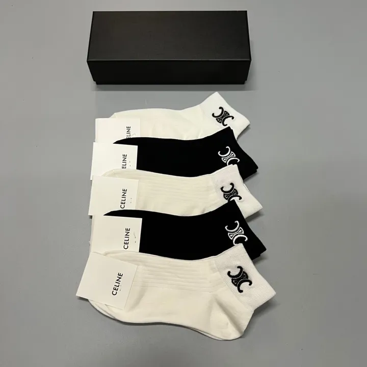 スーパーコピー セリーヌ 靴下