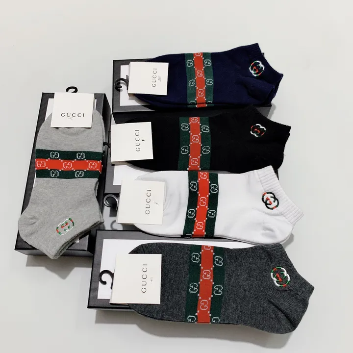 スーパーコピー グッチ 靴下