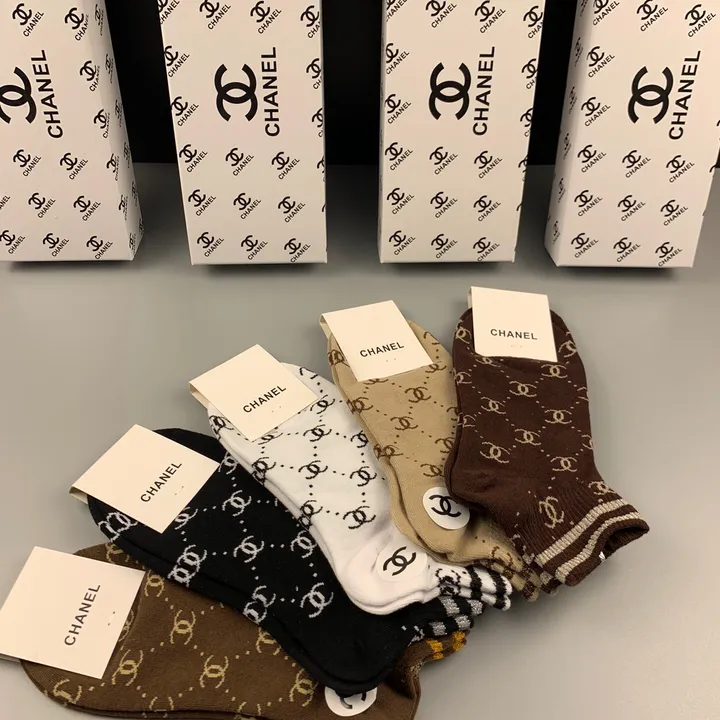 スーパーコピー シャネル 靴下