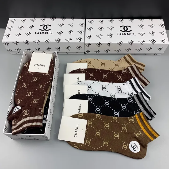 スーパーコピー シャネル 靴下