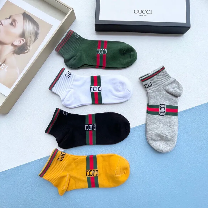 スーパーコピー グッチ 靴下