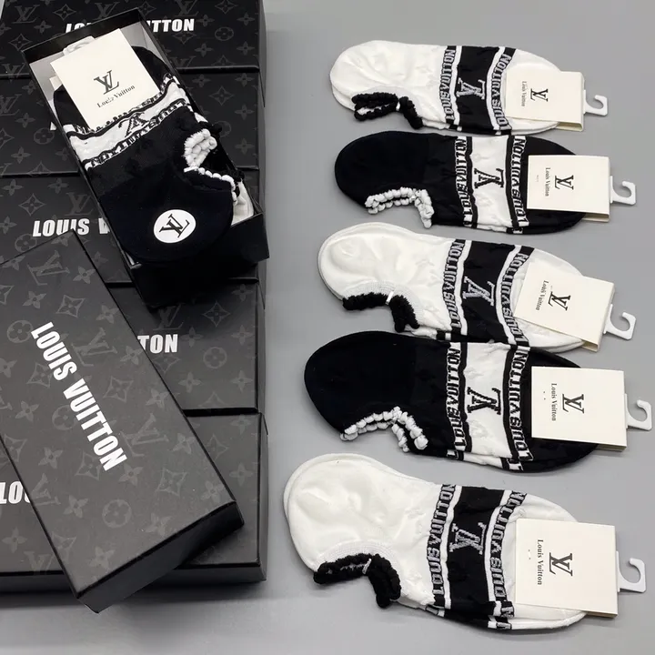 スーパーコピー ルイヴィトン 靴下