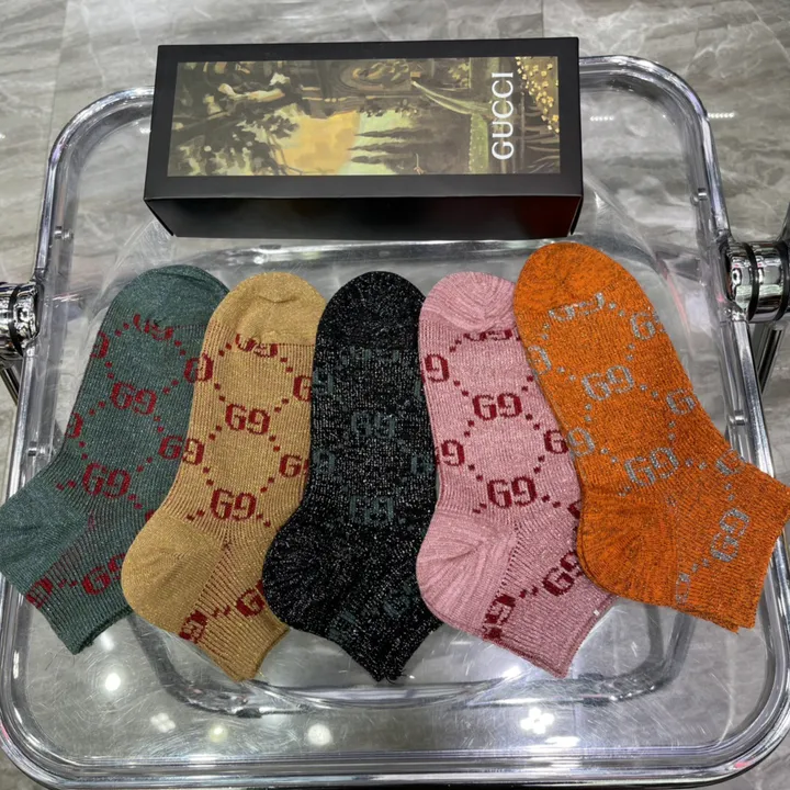 スーパーコピー グッチ 靴下