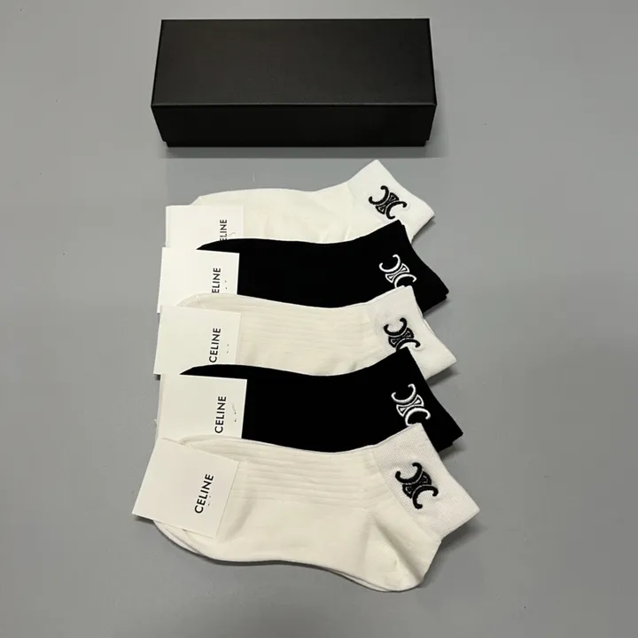 スーパーコピー ディオール 靴下