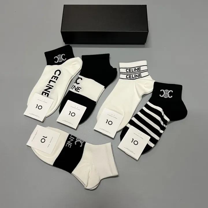 スーパーコピー ディオール 靴下