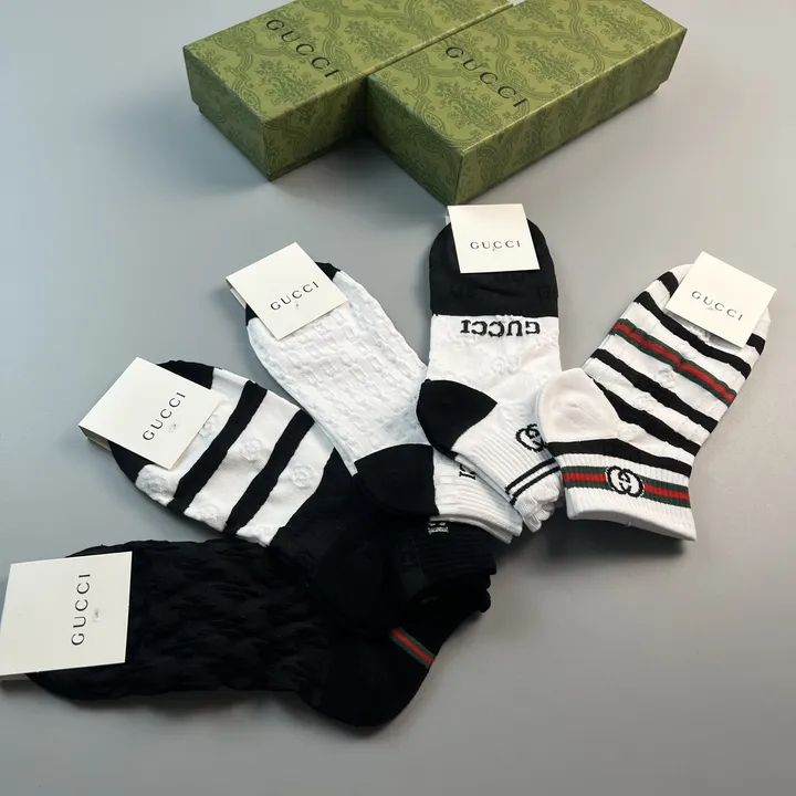 スーパーコピー グッチ 靴下