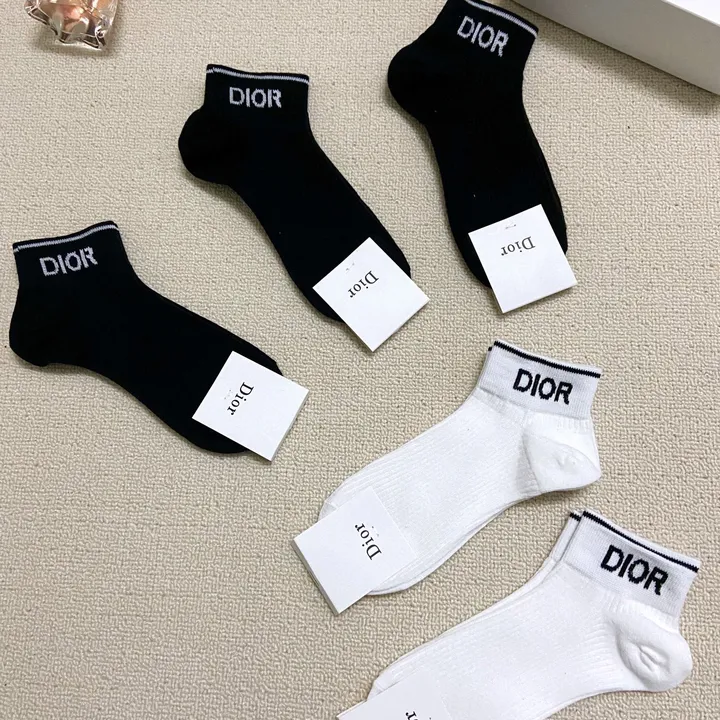 スーパーコピー グッチ 靴下